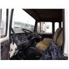 Image 4 : MACK STRAIGHT VAN BOX TRUCK