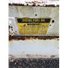 Image 5 : LARGE FUEL TANK W DYKE