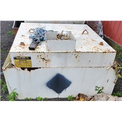 LARGE PORTABLE FUEL TANK w DIKE