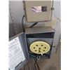 Image 8 : TISCH ENVR HIGH VOLUME AIR SAMPLERS / AIR POLLUTION MONITOR UNIT