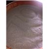 Image 2 : DRUM OF SANDBLASTING GRIT / / FULL