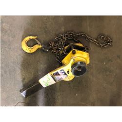 LIKE NEW CHAIN BINDER/HOIST