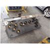 Image 1 : CAB MOUNT FLASHING ARROW