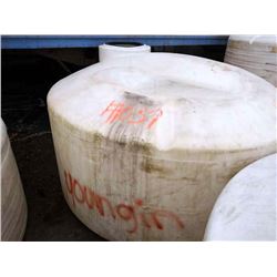 1000 GALLON STORAGE TANK