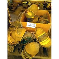 LOT OF BLASTING HELMETS WITH AIR TUBE