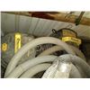Image 4 : LOT OF 4 INDUSTRIAL VACS