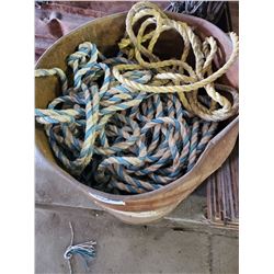 55 GALLON DRUM OF VARIOUS SIZED ROPE