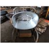 Image 4 : LARGE INDUSTRIAL WORK SITE LIGHT
