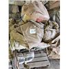 Image 15 : LARGE INDUSTRIAL TARP LOT ( APPX TRUCK LOAD)