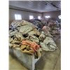 Image 2 : LARGE INDUSTRIAL TARP LOT ( APPX TRUCK LOAD)