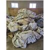 Image 3 : LARGE INDUSTRIAL TARP LOT ( APPX TRUCK LOAD)