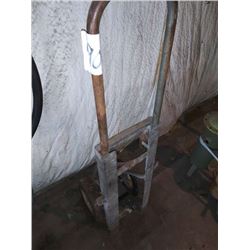 HAND TRUCK