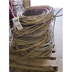 SKID OF AIRLESS PAINT SPRAY HOSE