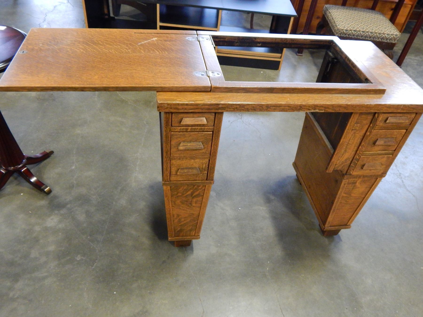 VINTAGE WOOD SEWING CABINET - Big Valley Auction