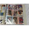 Image 3 : BINDER OF HOCKEY CARDS