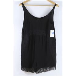 VOLCOM WOMENS BLACK AND LACE SHELLO ROMPER SIZE XS