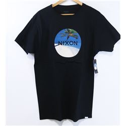 NIXON MENS BLACK TSHIRT SIZE L