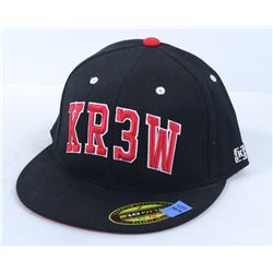 KR3W BLACK AND RED FLEX FIT 7 1/4 - 7 5/8 FITTED