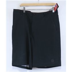 RED DRAGON MENS BLACK BOARD SHORTS SIZE 32