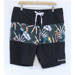 EKUMENIK MENS BLACK/GRAPHIC TAILORED BOARD SHORTS