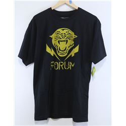 FORUM MENS BLACK TSHIRT SIZE LARGE