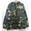 Image 1 : HUF MEN'S CAMO PULL OVER JACKET WITH POUCH SIZE