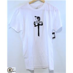 RED DRAGON WHITE SKATES MEN'S TSHIRT