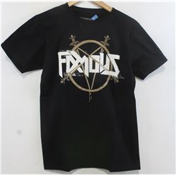FAMOUS BLACK MEN'S LOGO TSHIRT SIZE SMALL