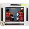 Image 1 : FRAMED MICHAEL JORDAN AND SCOTTY PIPPEN PHOTO