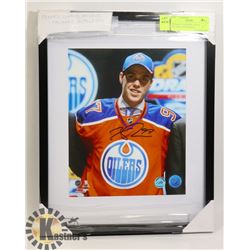 FRAMED CONNOR MCDAVID FACSIMILE AUTOGRAPH