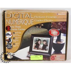 DIGITAL PICTURE FRAME.