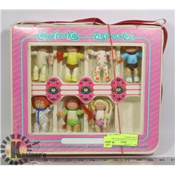 CABBAGE PATCH KIDS BRAG BAG - 1 FIGURE MISSING.