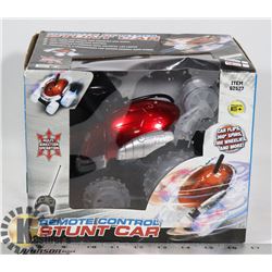REMOTE CONTROLLED STUNT CAR