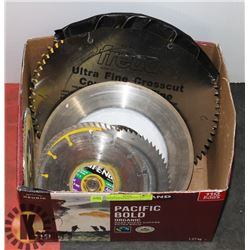 BOX OF CONCRETE, METAL AND WOOD SAW BLADES