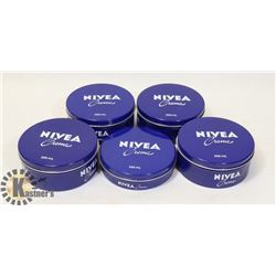 BAG OF NIVEA CREME