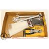 Image 1 : FLAT OF NEW ASSORTED TOOLS / 2 PACK