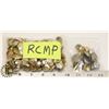 Image 1 : VINTAGE LOT OF UNIFORM BUTTONS INCL RCMP & POLICE