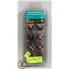 Image 1 : 3 PACKS OF 10 PYRAMID KNOBS/ 30 TOTAL