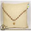 Image 1 : NEW PILLOW