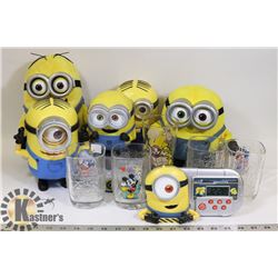 LOT OF MINION TALKING FIGURES AND