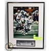 Image 1 : 8X10 FRAMED SIGNED EMMITT SMITH LIMITED 500.