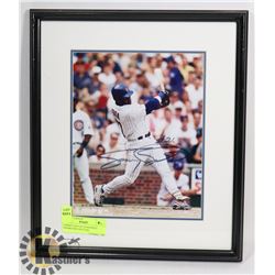SAMMY SOSA AUTOGRAPHED FRAMED 8X10 PICTURE.