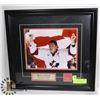 Image 1 : MARIO LEMIEUX GOLD MEDAL CANADA FRAMED PICTURE.