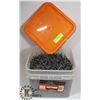 Image 1 : 37LBS OF 2 1/2" COATED NAILS