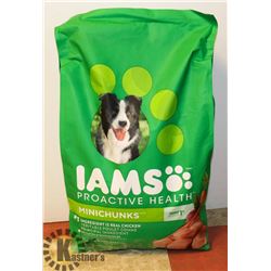 IAMS MINI CHUNKS 6.8KG DOG FOOD ***DAMAGED BAG***