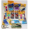 Image 1 : LOT OF ASSORTED STATIONARY SUPPLIES