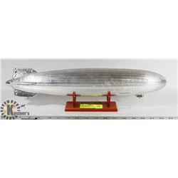 SCALE METAL MODEL OF THE HINDENBURG