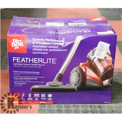 DIRT DEVIL FEATHERLITE VACUUM