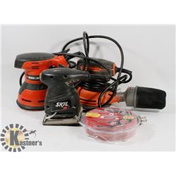 BOX W/2 BLACK & DECKER 5 INCH ORBITAL