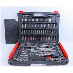 MAXIMUM 20" TOOLBOX WITH CONTENTS